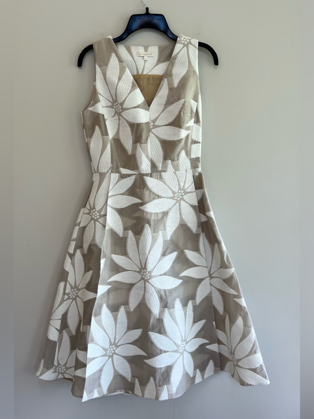 Ann Mashburn Fit & Flare V-Neck Floral Embroidered Sleeveless Dress Tan Beige, 2